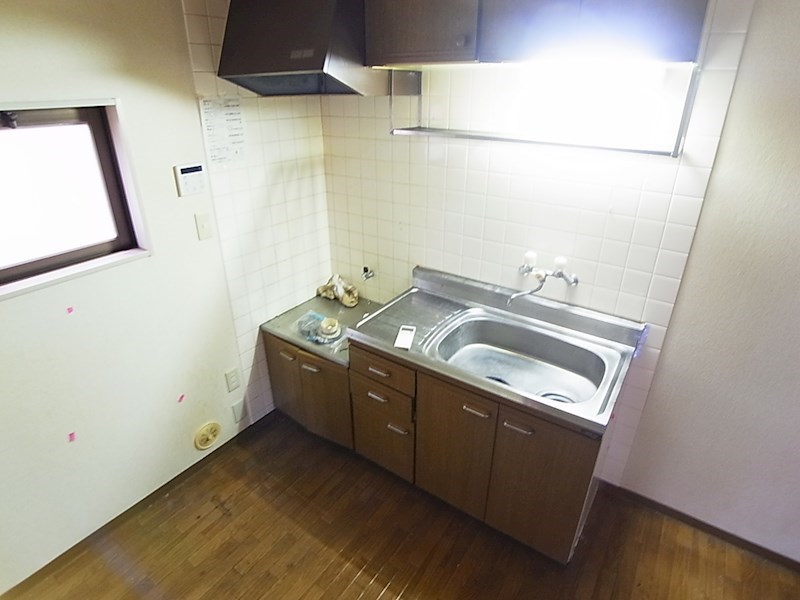 キッチン　同一物件別部屋写真