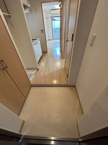 玄関　シンプルで使いやすい玄関です