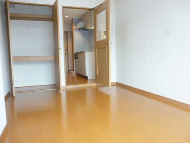 居室・リビング　別部屋参考用写真