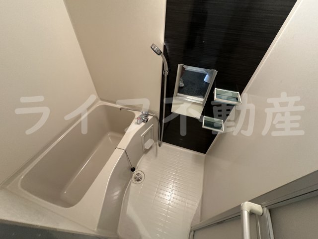 バス・シャワールーム　ゆったり過ごせるお風呂です