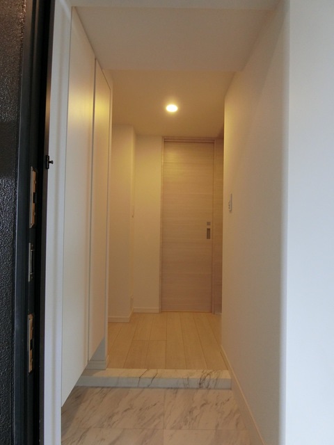玄関　別部屋参考写真