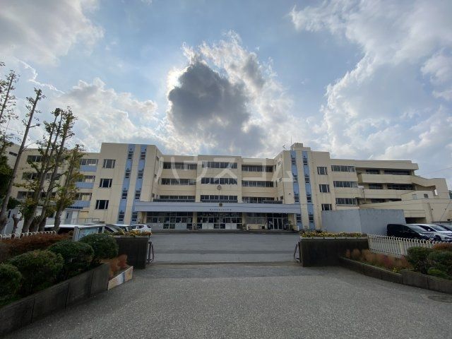 小学校　流山市立流山北小学校（小学校）まで1084m