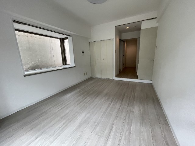 その他部屋・スペース　使い勝手のいい寝室です
