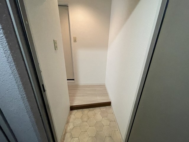 玄関　落ち着いた玄関です