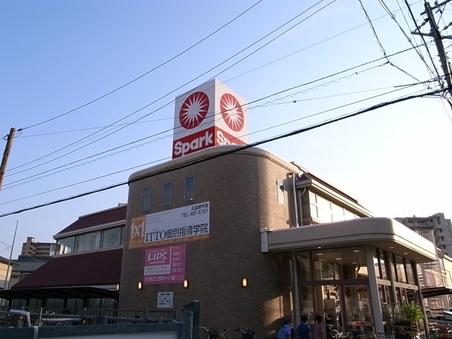 コンビニ　ファミリーマート古江西店（コンビニ）まで431m