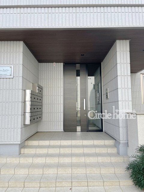 エントランス　物件画像