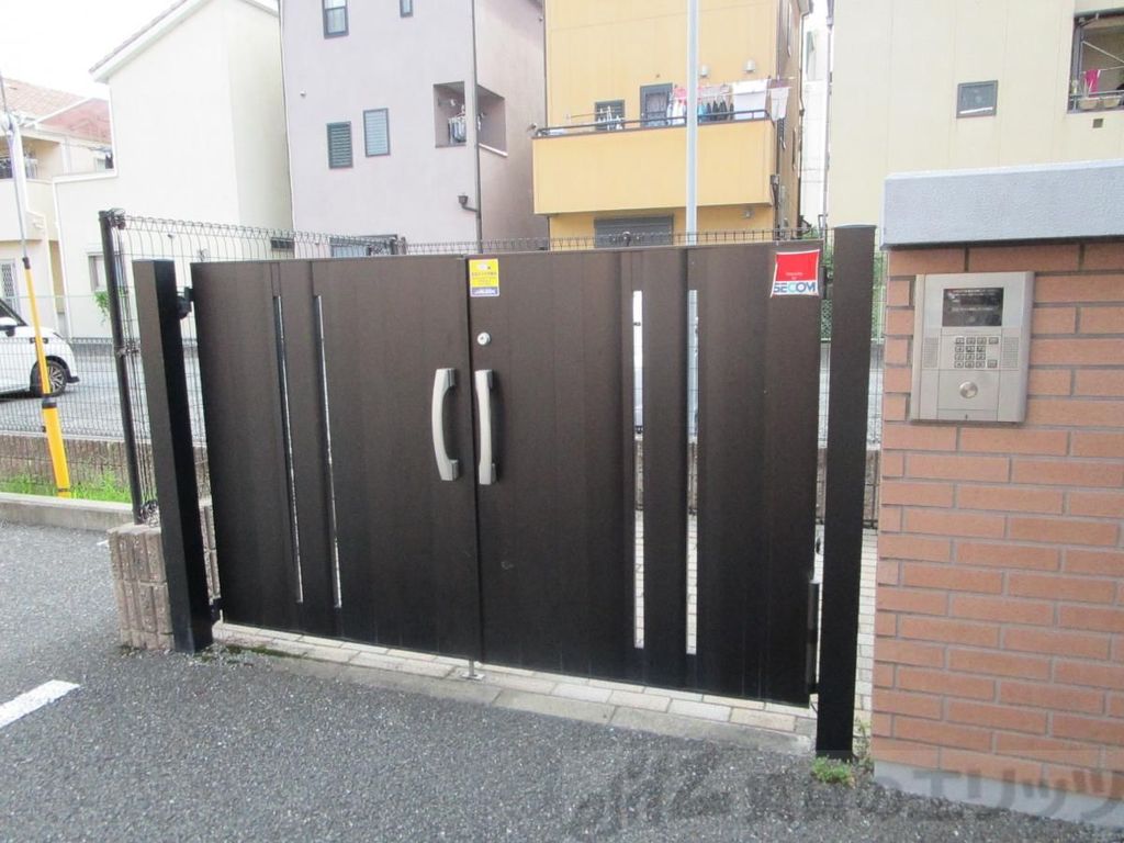 エントランス　エントランス