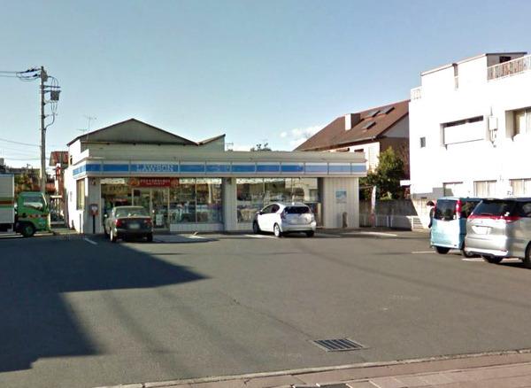 コンビニ　ローソン幸手中4丁目店（コンビニ）まで875m