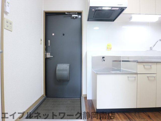 玄関　きれいな玄関です