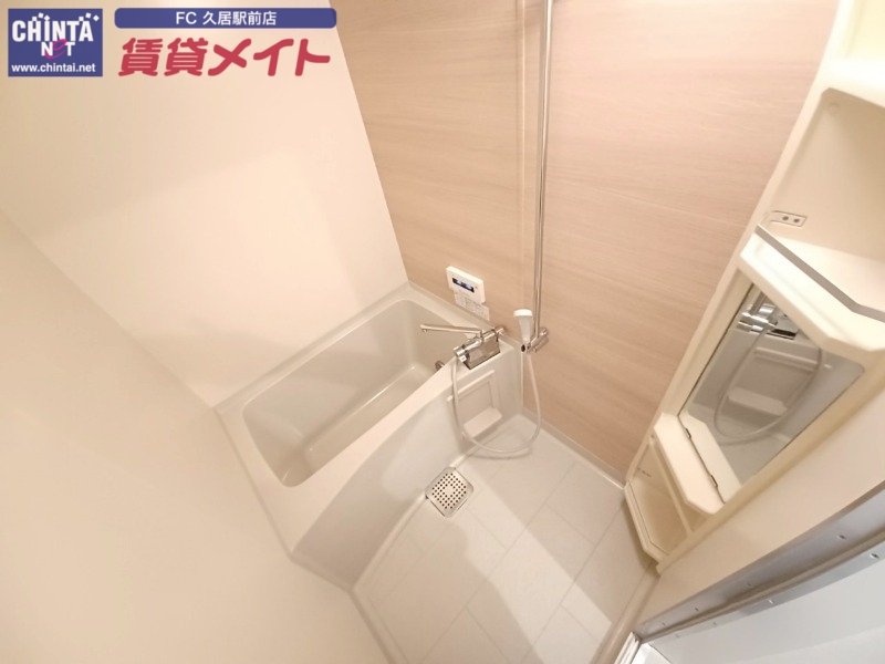 バス・シャワールーム　別部屋参考写真です