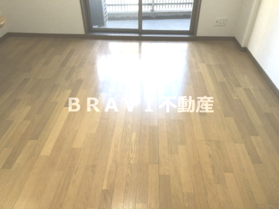 居室・リビング　【エイペックス松屋町ヴァンデュール】ゆったり過ごせるリビング