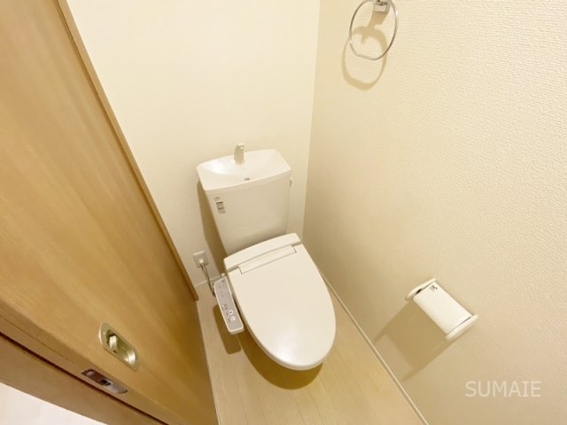 トイレ　トイレは洗浄便座付きです！