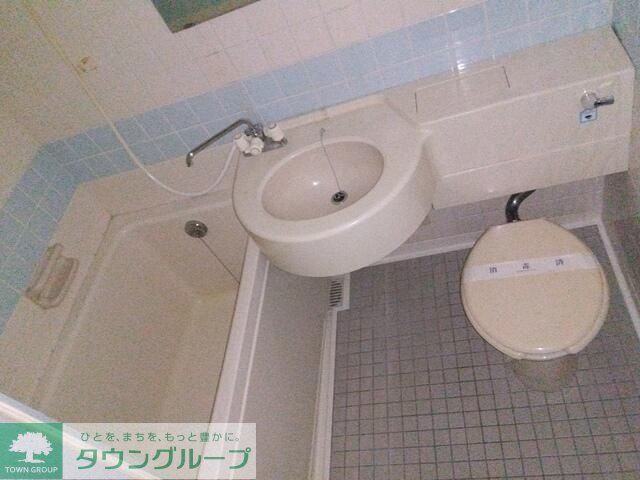 バス・シャワールーム