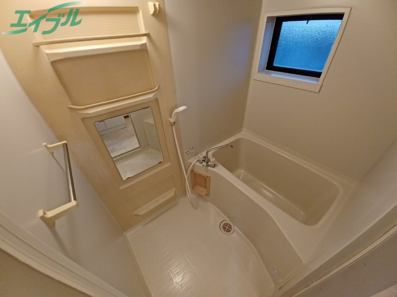 バス・シャワールーム　別部屋画像参考
