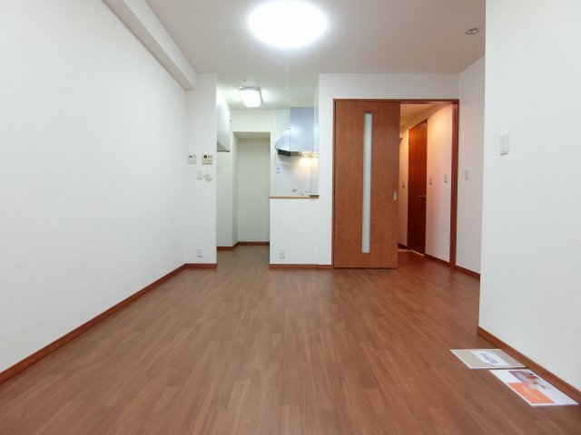 居室・リビング　詳細は、RISUMO江坂本店→06-6155-7137まで♪