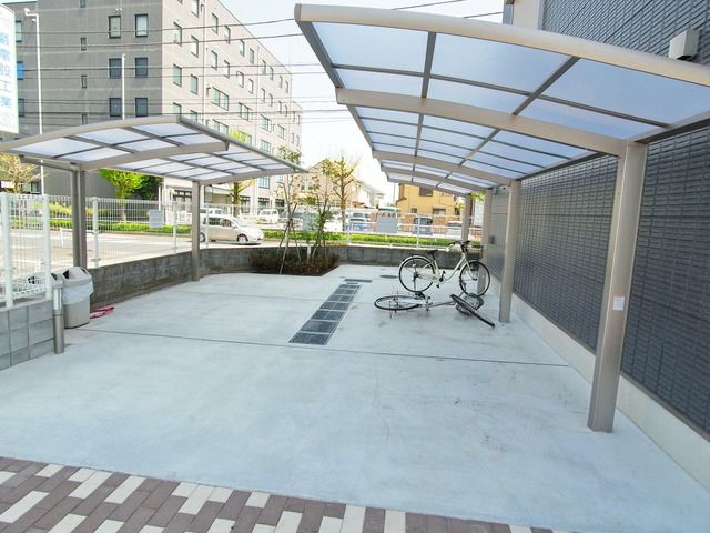 その他共有部分　♪屋根付き駐輪場♪