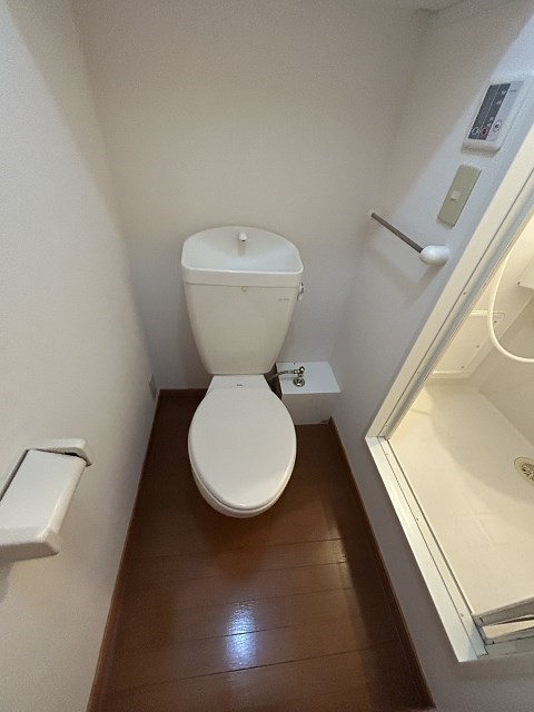 トイレ　シンプルで使いやすいトイレです