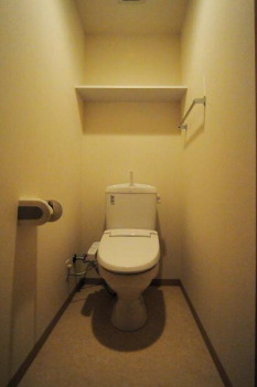 トイレ　清潔感のあるトイレです
