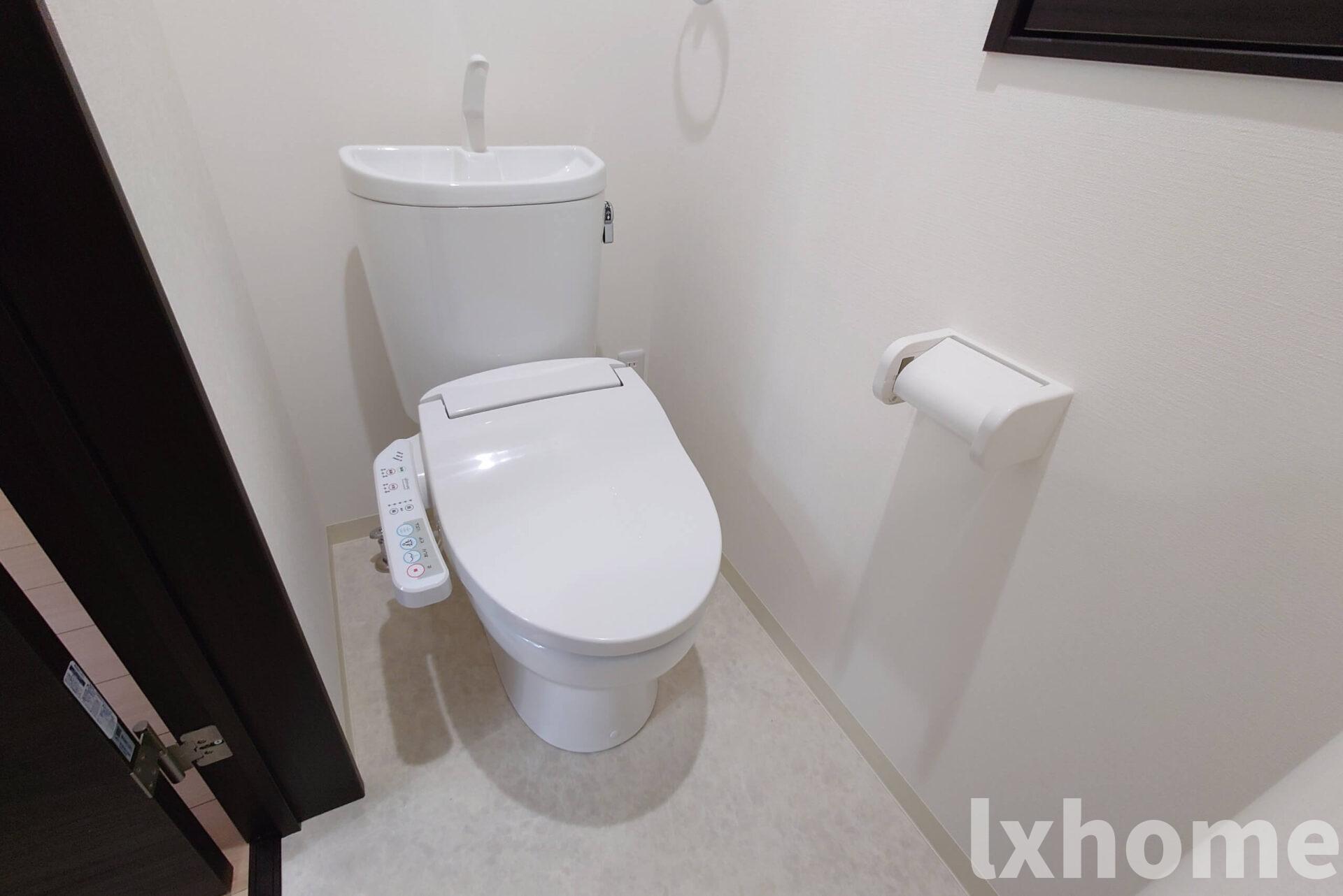 トイレ　ゆったりとした空間のトイレです