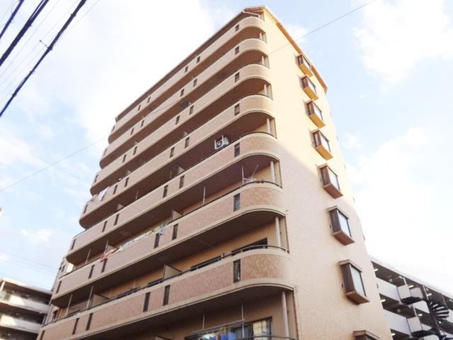 建物外観　キレイでどっしりしております！