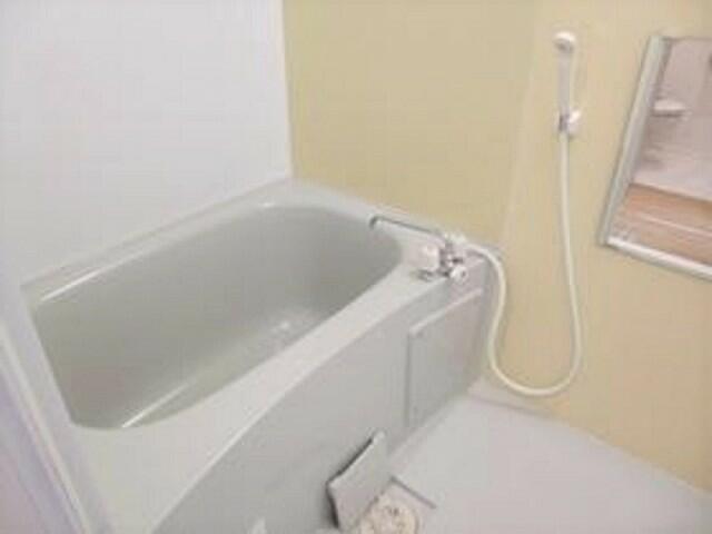 バス・シャワールーム　きれいなお風呂です
