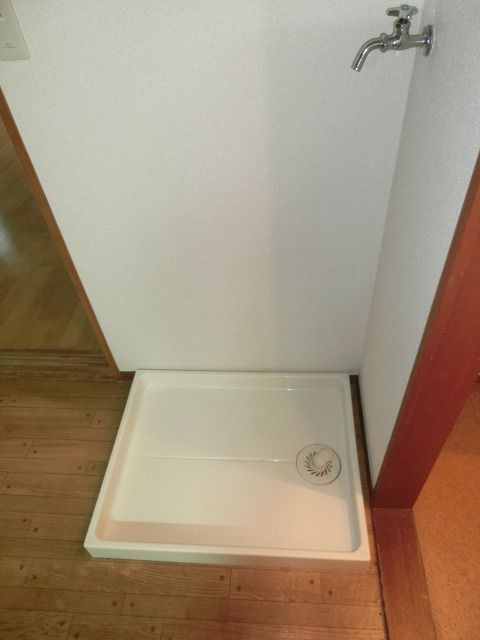 その他　室内洗濯機置場完備です