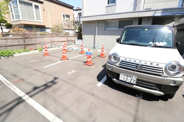 駐車場　駐車スペース♪