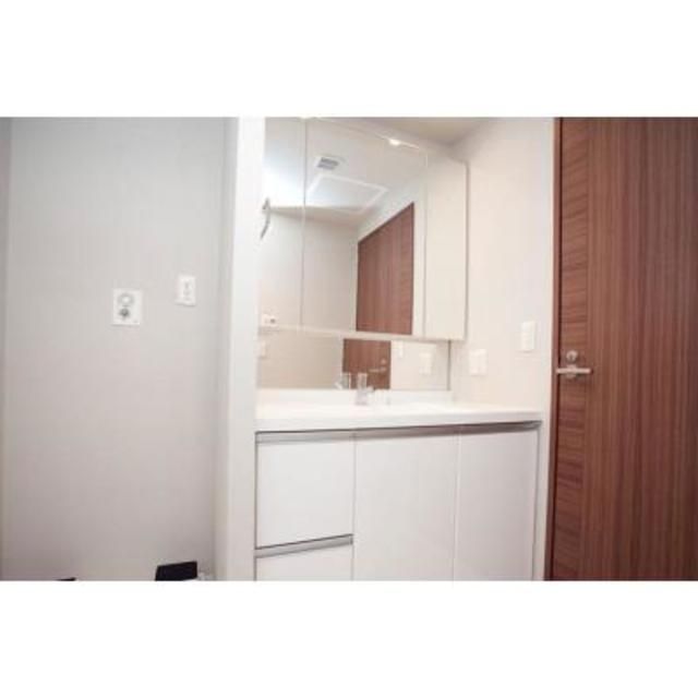 洗面設備　別タイプ部屋　参考写真です