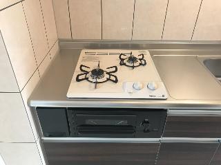 キッチン　2口ガスコンロ