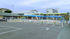 幼稚園・保育園　坂出市立坂出中央幼稚園（幼稚園・保育園）まで1201m