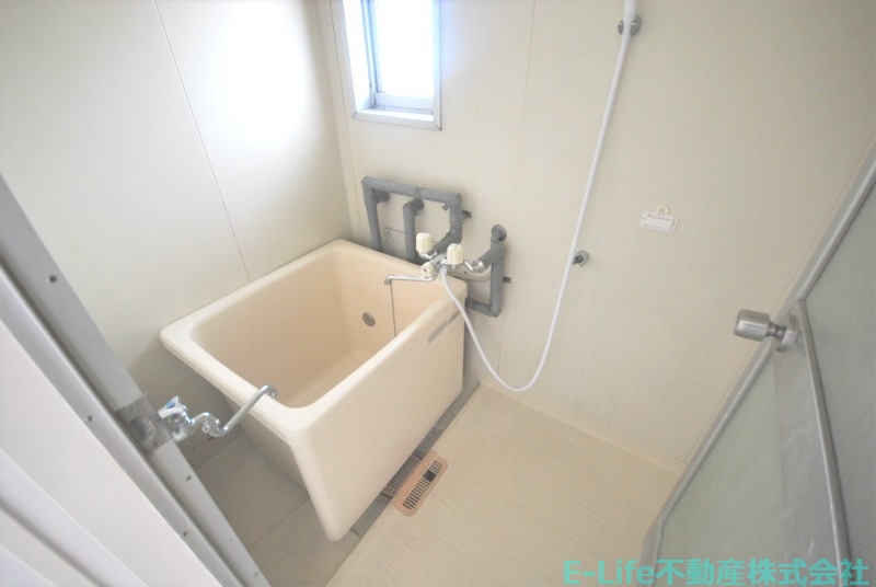 バス・シャワールーム　同型別部屋写真
