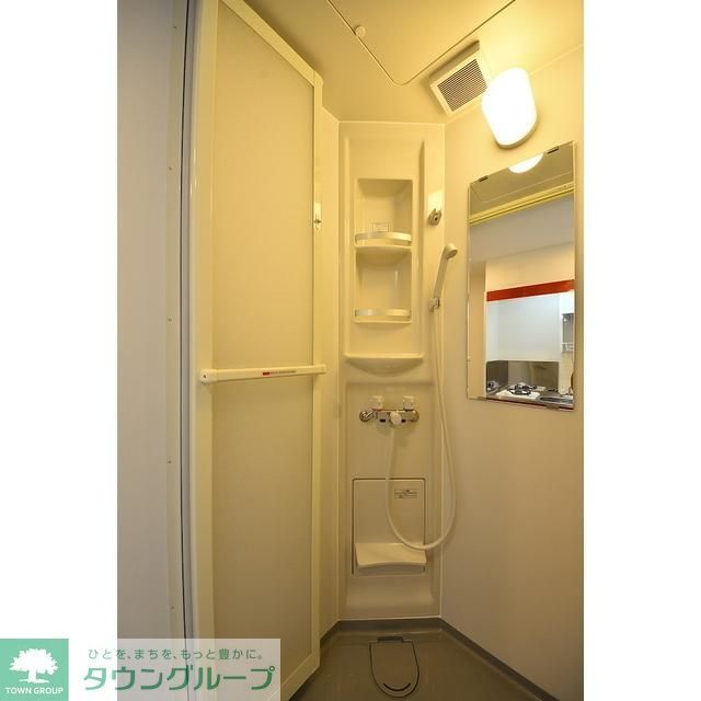 バス・シャワールーム　収納