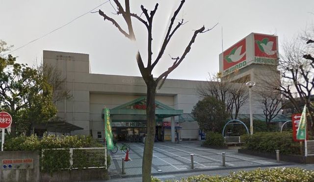 スーパー　平和堂真砂店（スーパー）まで422m