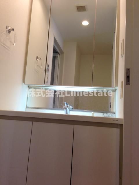 洗面設備　別部屋参考写真