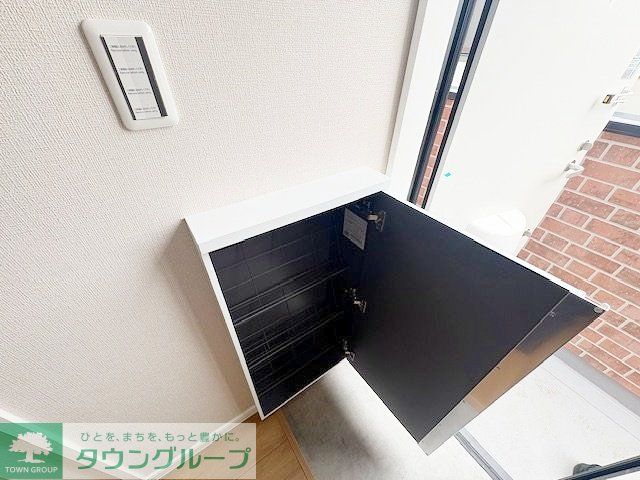 収納　バルコニー