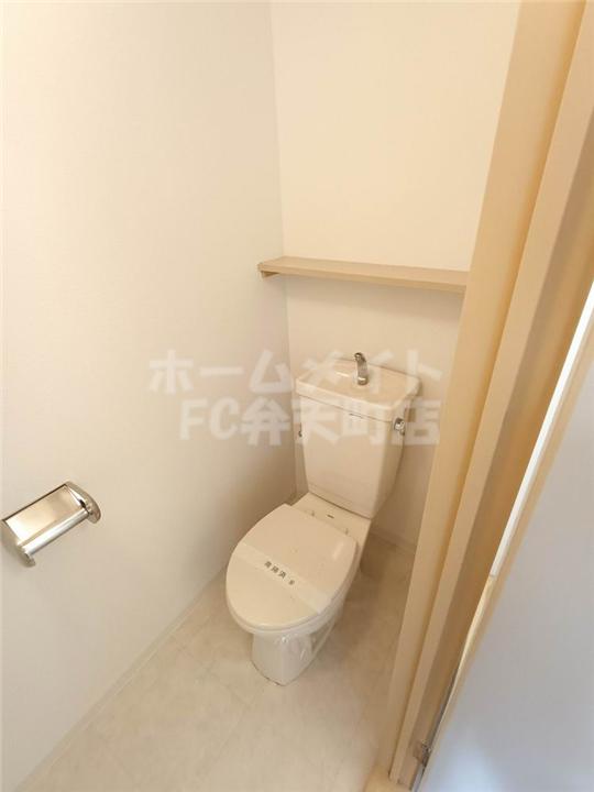 トイレ　コンパクトで使いやすいトイレです