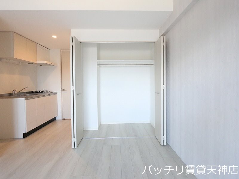 収納　別号室写真の為現況を優先致します。
