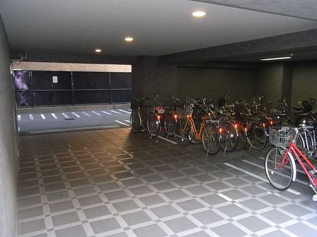 その他　★駐輪場完備★