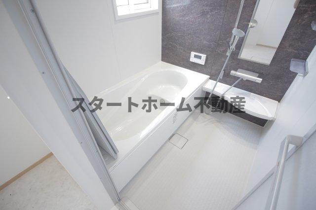 バス・シャワールーム　お風呂で日々の疲れを落としましょう