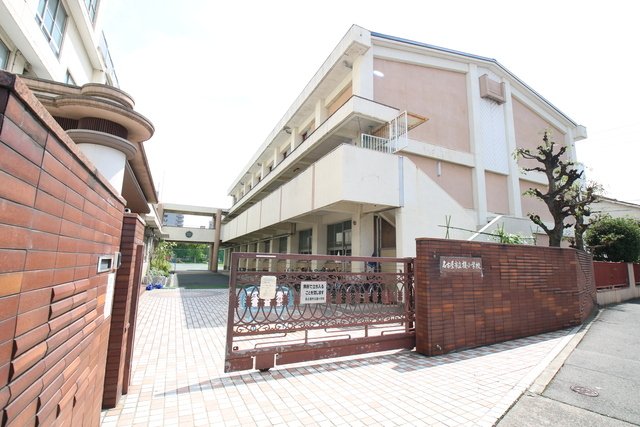 小学校　名古屋市立榎小学校（小学校）まで600m