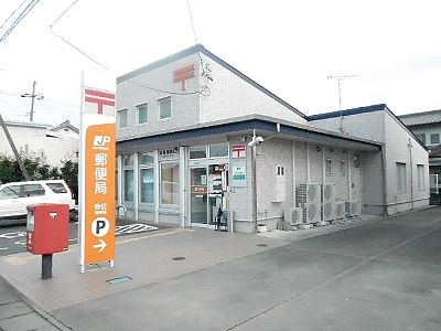 郵便局　赤佐郵便局（郵便局）まで676m