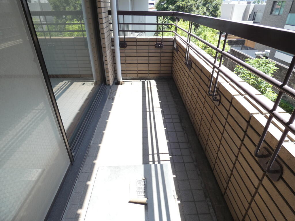 バルコニー　バルコニー※別部屋参考写真