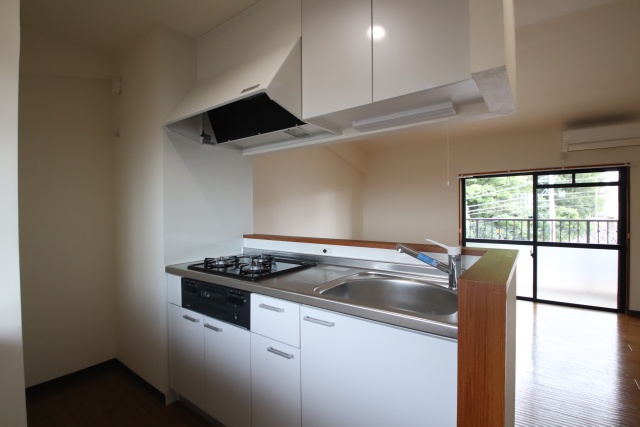 キッチン　同建物内別室の参考写真です。※現況優先