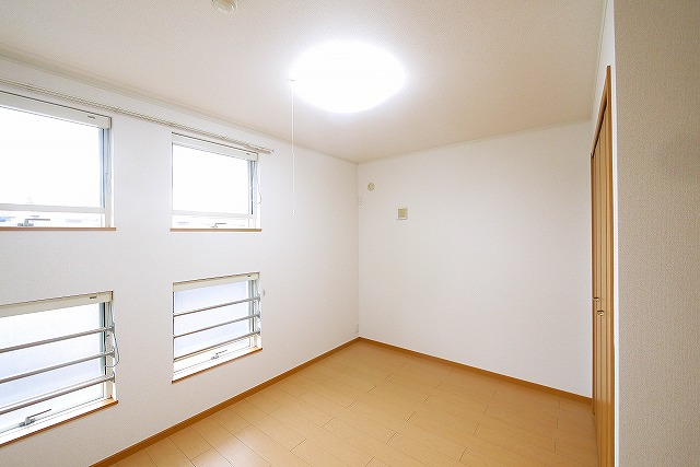 その他部屋・スペース　寝室にいかがでしょうか