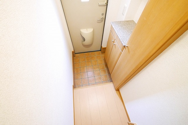 玄関　シンプルで使いやすい玄関です