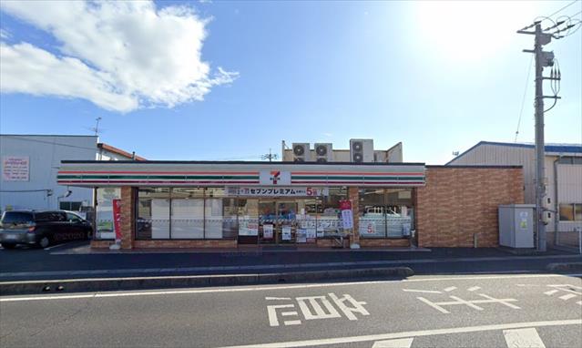 コンビニ　セブンイレブン浦安本町北店（コンビニ）まで868m