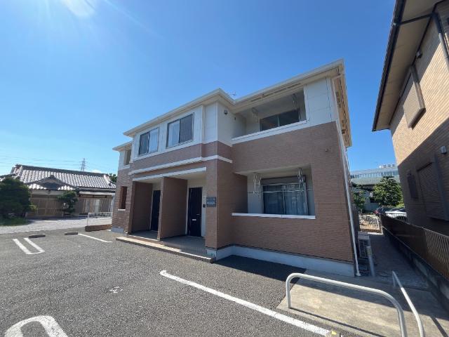 建物外観　外観写真（昼）