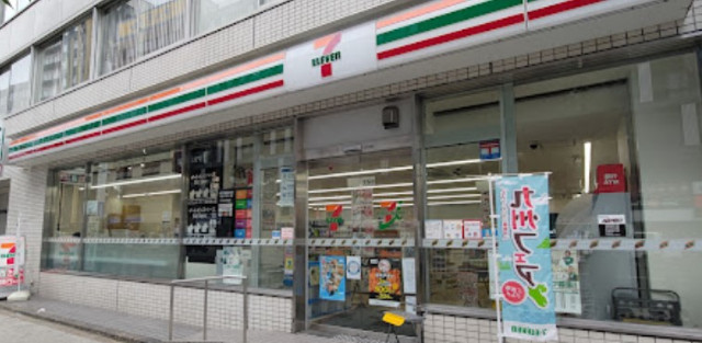 コンビニ　セブン-イレブン 梅田神山西店（コンビニ）まで100m