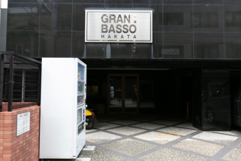 エントランス　自販機があり便利ですね