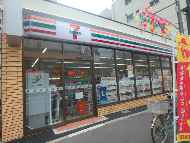 コンビニ　セブンイレブン江東扇橋2丁目店（コンビニ）まで303m